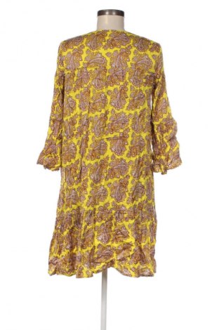 Rochie Funky Staff, Mărime S, Culoare Multicolor, Preț 165,99 Lei