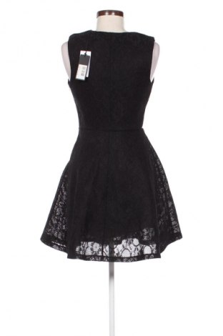 Φόρεμα Guess, Μέγεθος M, Χρώμα Μαύρο, Τιμή 132,17 €
