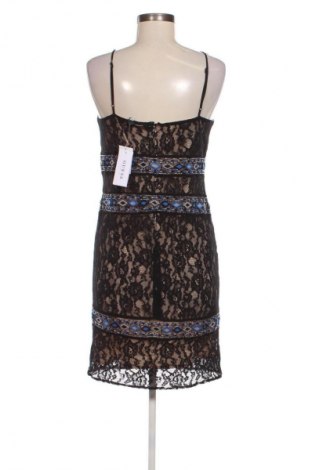 Kleid Guess, Größe L, Farbe Mehrfarbig, Preis 111,51 €