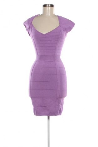 Šaty  Guess By Marciano, Velikost S, Barva Fialová, Cena  1 529,00 Kč