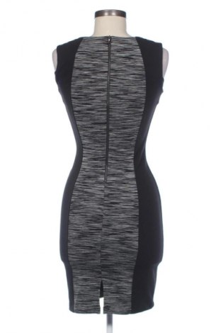 Rochie H&M, Mărime S, Culoare Multicolor, Preț 25,00 Lei