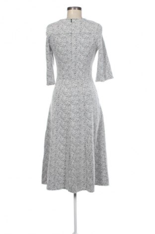 Рокля H&M, Размер S, Цвят Многоцветен, Цена 29,99 лв.
