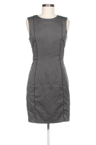 Šaty  H&M, Velikost M, Barva Vícebarevné, Cena  469,00 Kč