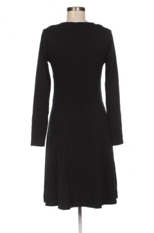 Rochie H&M, Mărime M, Culoare Negru, Preț 100,99 Lei