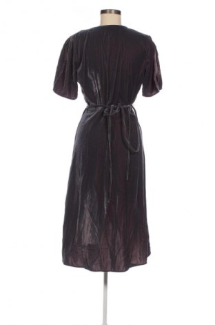 Rochie H&M, Mărime M, Culoare Mov, Preț 142,50 Lei