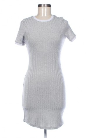 Šaty  H&M Divided, Velikost M, Barva Šedá, Cena  380,00 Kč