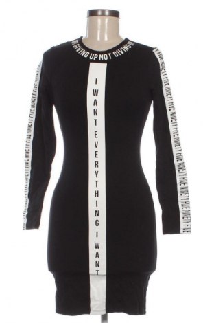 Šaty  H&M Divided, Veľkosť S, Farba Viacfarebná, Cena  16,95 €