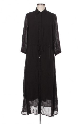 Sukienka In Wear, Rozmiar S, Kolor Czarny, Cena 188,76 zł