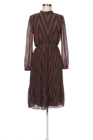 Kleid Minimum, Größe M, Farbe Mehrfarbig, Preis € 57,99
