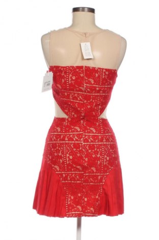 Šaty  Missguided, Veľkosť XS, Farba Červená, Cena  47,57 €
