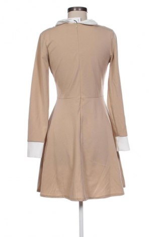 Ruha NEW COLLECTION, Méret M, Szín Bézs, Ár 9 600 Ft