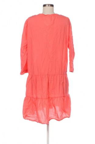 Kleid No Man's Land, Größe XL, Farbe Aschrosa, Preis 66,00 €