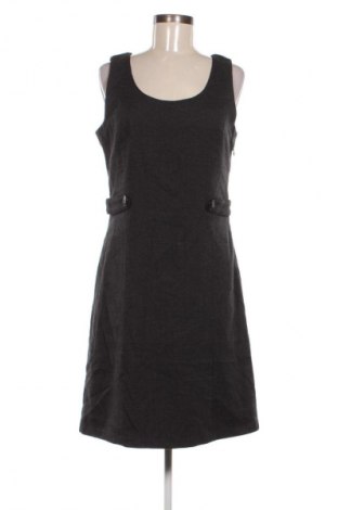 Kleid Opus, Größe M, Farbe Grau, Preis € 57,99