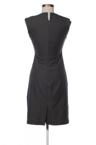 Kleid PNK casual, Größe S, Farbe Grau, Preis 101,85 €