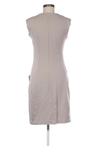 Kleid PNK casual, Größe M, Farbe Grau, Preis 104,77 €