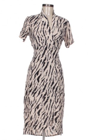 Kleid Pieces, Größe XS, Farbe Mehrfarbig, Preis 17,39 €