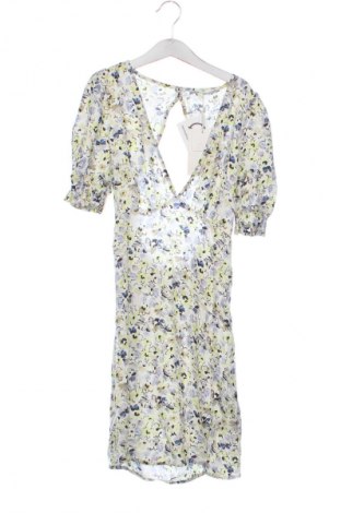 Kleid Pull&Bear, Größe XS, Farbe Mehrfarbig, Preis € 23,53