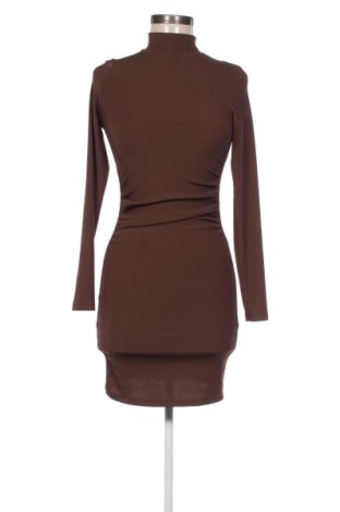 Sukienka Pull&Bear, Rozmiar S, Kolor Brązowy, Cena 66,67 zł