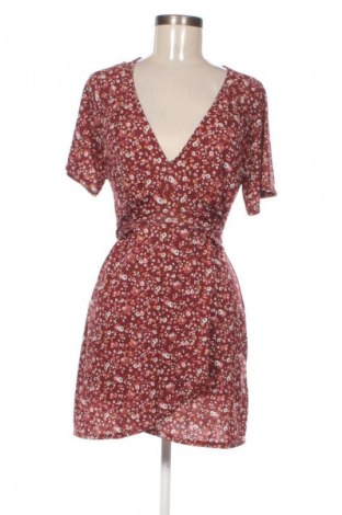 Kleid Pull&Bear, Größe M, Farbe Mehrfarbig, Preis 14,77 €