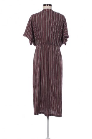 Šaty  Pull&Bear, Veľkosť L, Farba Viacfarebná, Cena  14,77 €