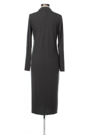 Kleid Reserved, Größe L, Farbe Grau, Preis € 14,83
