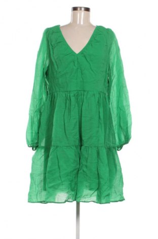 Kleid Reserved, Größe M, Farbe Grün, Preis 14,77 €