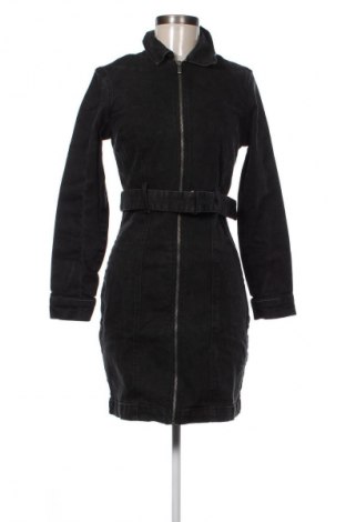 Kleid Reserved, Größe S, Farbe Schwarz, Preis 19,95 €