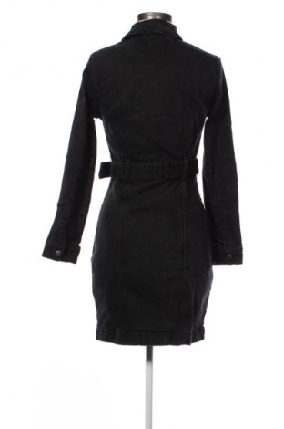 Kleid Reserved, Größe S, Farbe Schwarz, Preis 19,95 €