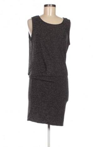 Kleid Second Female, Größe S, Farbe Silber, Preis 113,22 €