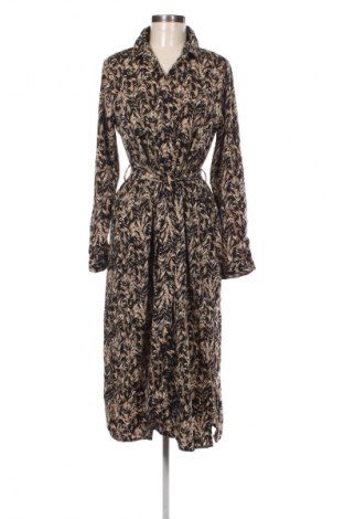 Kleid Sisters Point, Größe M, Farbe Mehrfarbig, Preis € 29,67