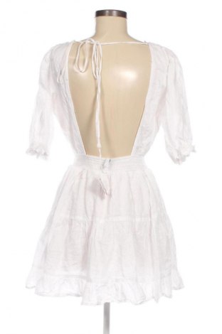 Φόρεμα Stradivarius, Μέγεθος S, Χρώμα Λευκό, Τιμή 14,91 €