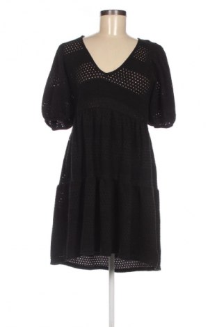 Φόρεμα Stradivarius, Μέγεθος S, Χρώμα Μαύρο, Τιμή 14,91 €
