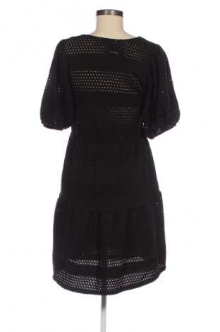 Φόρεμα Stradivarius, Μέγεθος S, Χρώμα Μαύρο, Τιμή 14,91 €