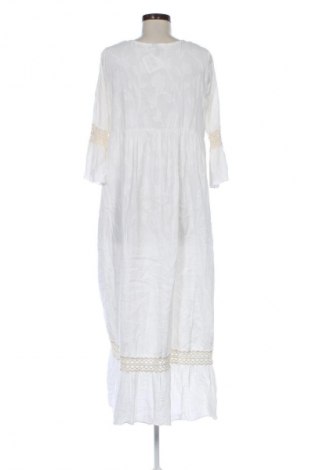 Kleid Tredy, Größe M, Farbe Weiß, Preis € 15,00