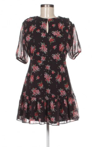 Kleid Trendyol, Größe M, Farbe Mehrfarbig, Preis 65,60 €