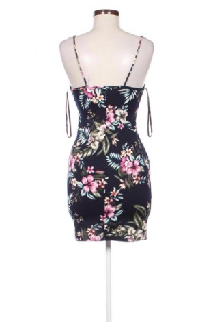 Kleid Unbranded, Größe M, Farbe Mehrfarbig, Preis € 14,83