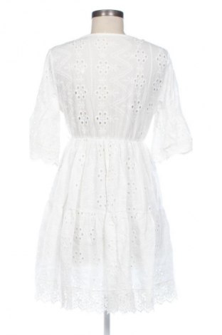 Φόρεμα Unbranded, Μέγεθος M, Χρώμα Λευκό, Τιμή 14,77 €