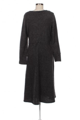 Kleid Unbranded, Größe L, Farbe Mehrfarbig, Preis 15,99 €