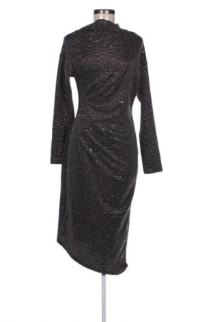 Ruha Unbranded, Méret M, Szín Sokszínű, Ár 15 229 Ft