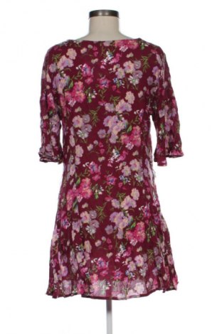 Šaty  Urban Outfitters, Velikost L, Barva Vícebarevné, Cena  1 266,00 Kč