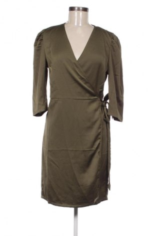 Kleid VILA, Größe M, Farbe Grün, Preis 14,00 €