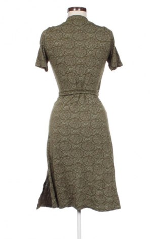 Kleid VILA, Größe M, Farbe Mehrfarbig, Preis 13,81 €