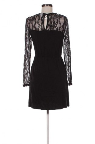 Kleid VILA, Größe S, Farbe Schwarz, Preis 14,00 €