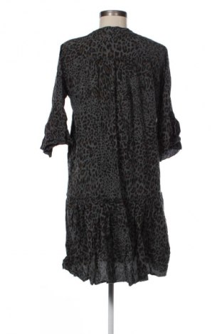 Kleid Vanting, Größe M, Farbe Mehrfarbig, Preis 14,83 €