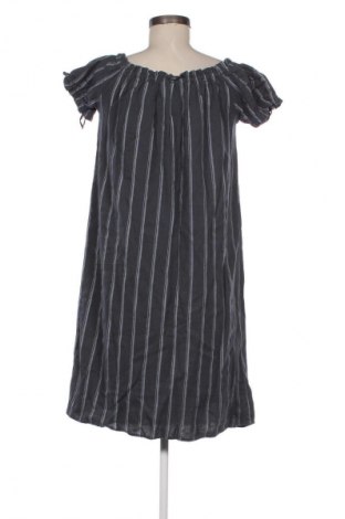 Kleid Vero Moda, Größe L, Farbe Grau, Preis € 31,71