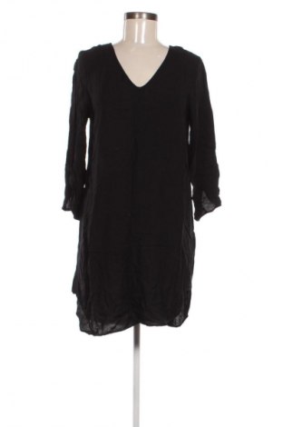 Rochie Vero Moda, Mărime M, Culoare Negru, Preț 71,05 Lei