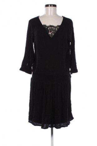 Kleid Vero Moda, Größe L, Farbe Schwarz, Preis 13,80 €