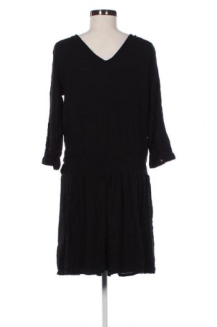 Kleid Vero Moda, Größe L, Farbe Schwarz, Preis 13,80 €