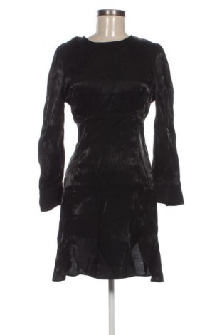 Kleid Y.A.S, Größe M, Farbe Schwarz, Preis 152,99 €
