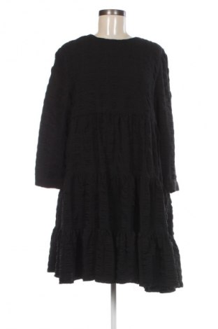 Kleid Zara, Größe L, Farbe Schwarz, Preis € 18,99